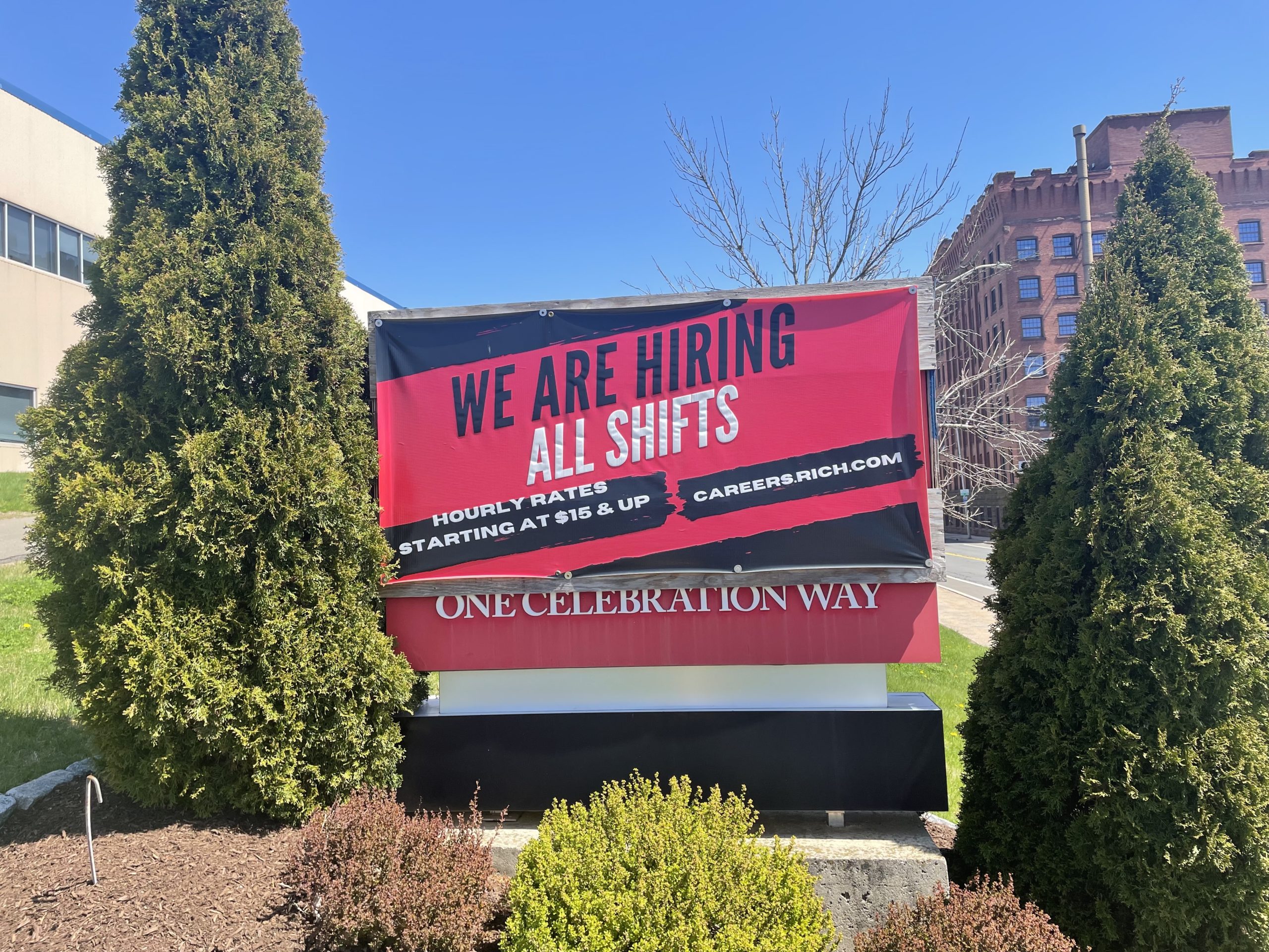 Connecticut added 4,600 jobs in March